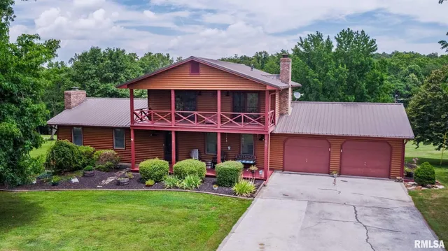 $339,000 | 285 Sally Holler Road, Harrisburg, IL 62946