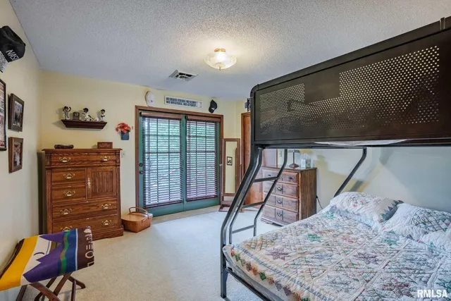 $339,000 | 285 Sally Holler Road, Harrisburg, IL 62946