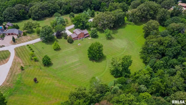$339,000 | 285 Sally Holler Road, Harrisburg, IL 62946