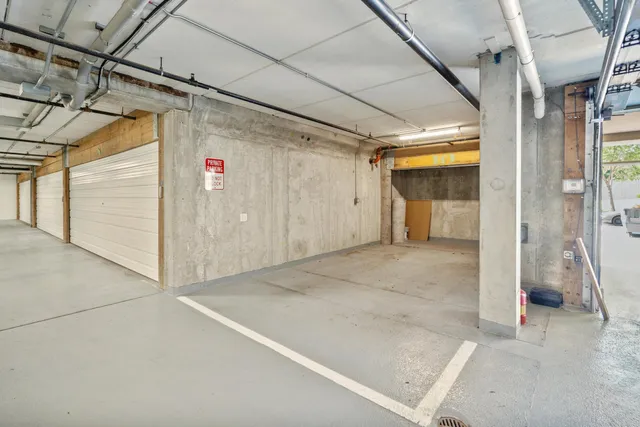 $449,900 | 1313 North Franklin Place, Unit 1002, Milwaukee, WI 53202