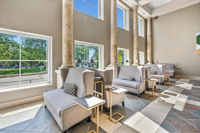 $449,900 | 1313 North Franklin Place, Unit 1002, Milwaukee, WI 53202