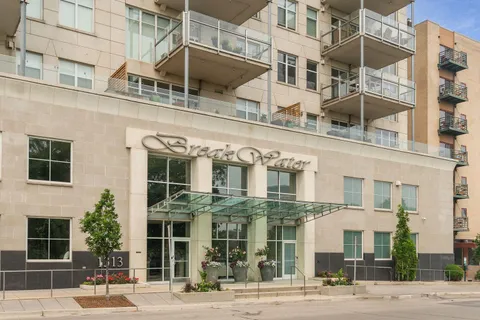 $449,900 | 1313 North Franklin Place, Unit 1002, Milwaukee, WI 53202
