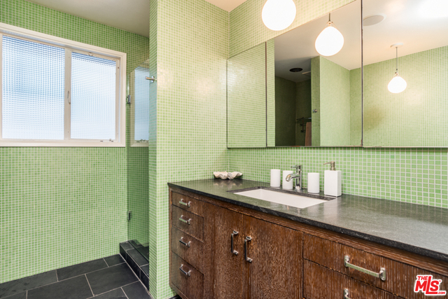 3522 Griffith Park Los Angeles, CA 90027 - Photo 10 of 17