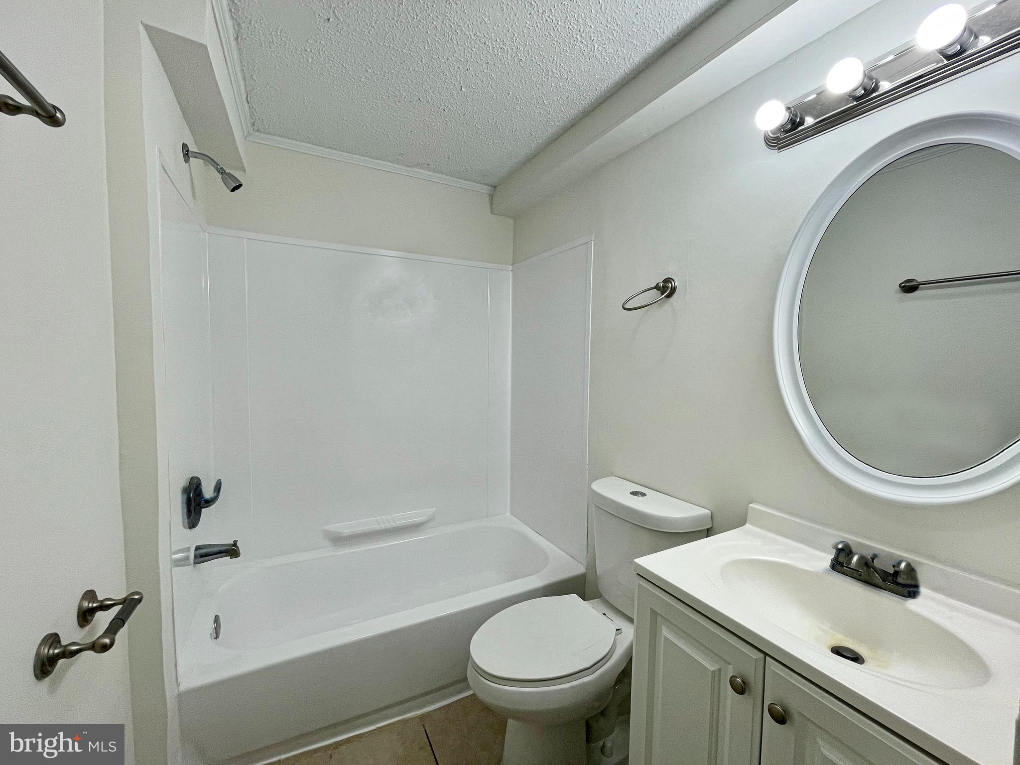 1018 Rodgers Road Churchton, MD 20733 - Photo 17 of 19 Hall bathroom