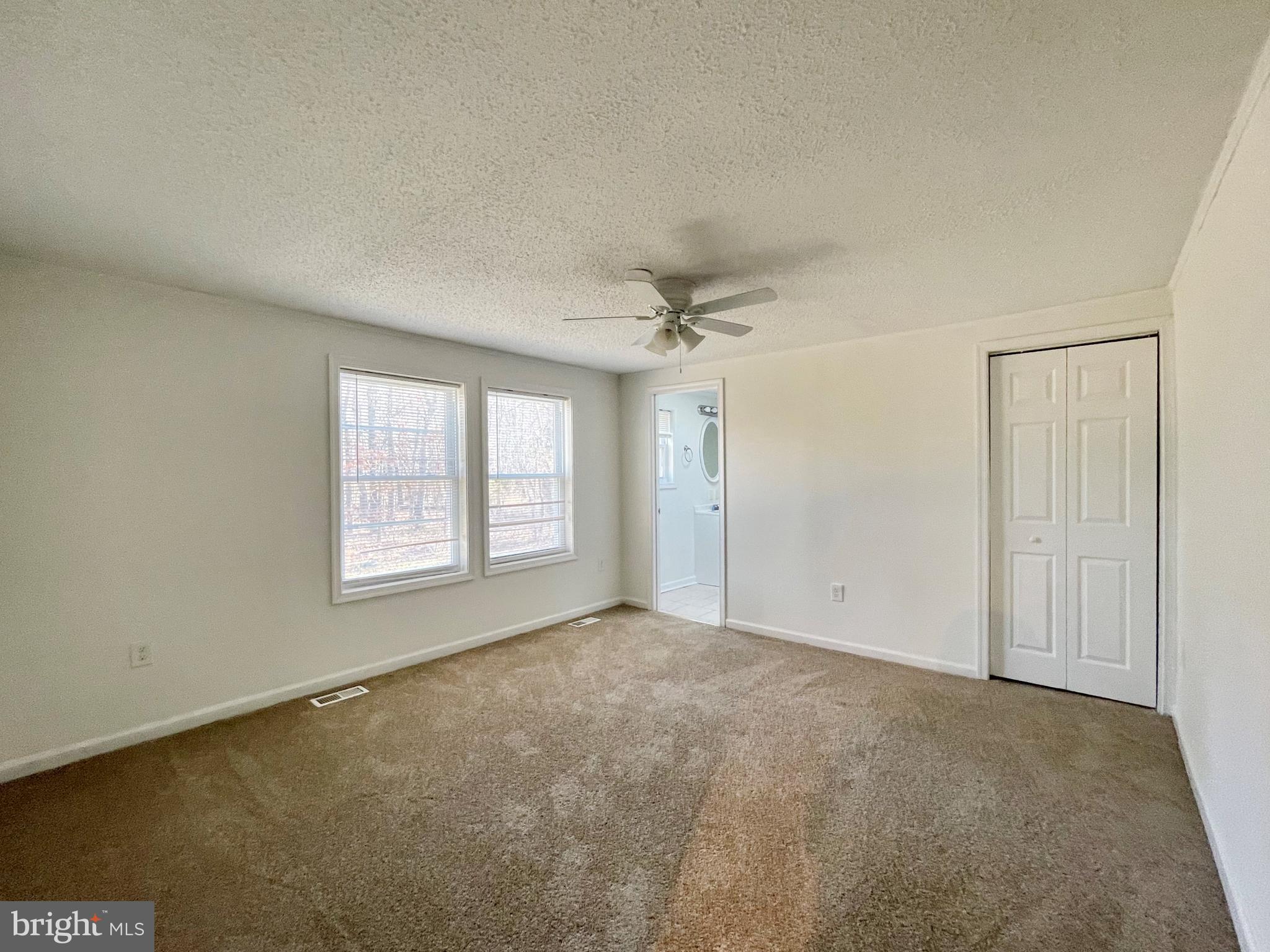 1018 Rodgers Road Churchton, MD 20733 - Photo 4 of 19 Main bedroom