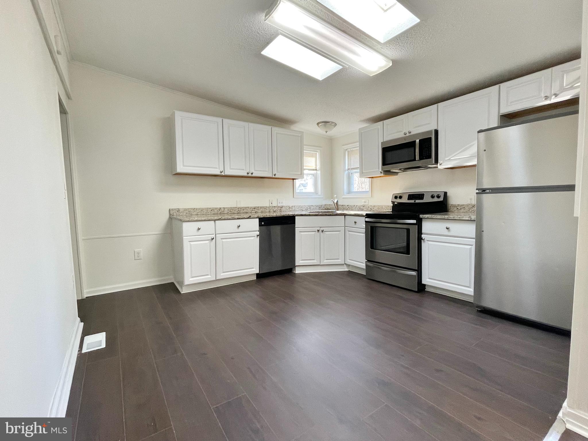 1018 Rodgers Road Churchton, MD 20733 - Photo 6 of 19 Kitchen