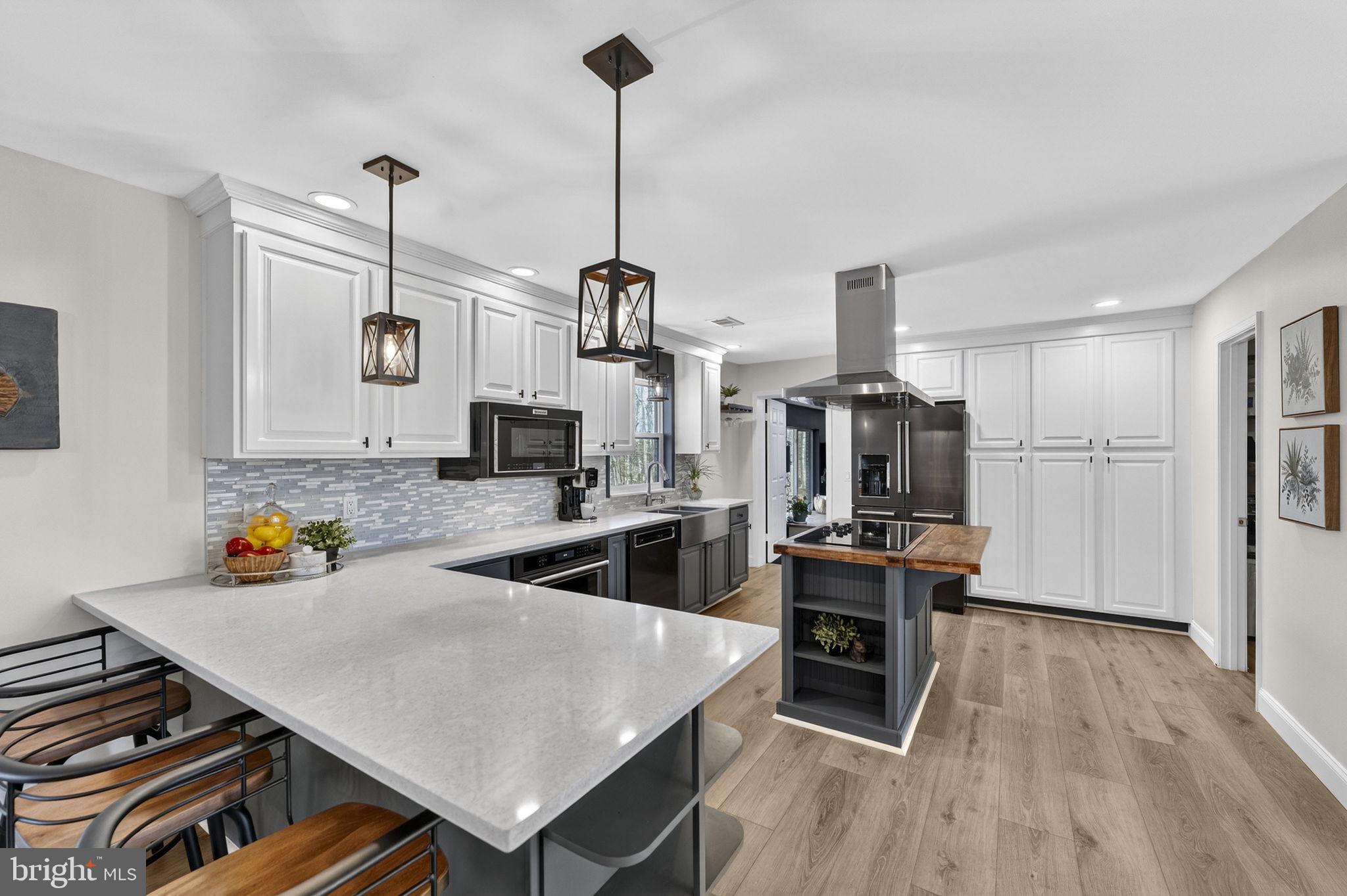 7427 Maple Branch Road Clifton, VA 20124 - Photo 24 of 100 Gourmet Kitchen with Upgraded Kitchen Appliances