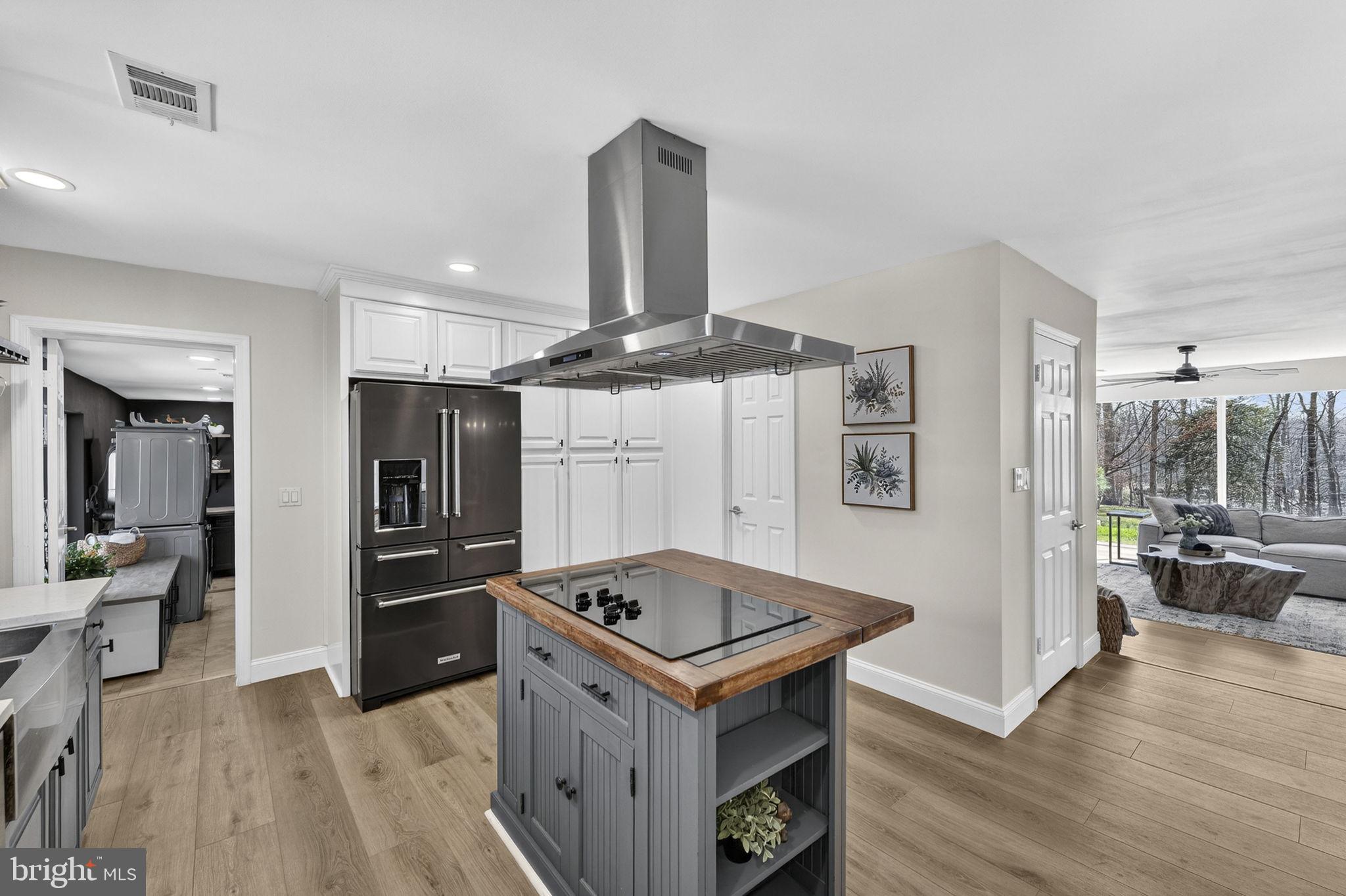 7427 Maple Branch Road Clifton, VA 20124 - Photo 28 of 100 Kitchen Open to Living Rm, Pantry & Mud/Laundry Rm