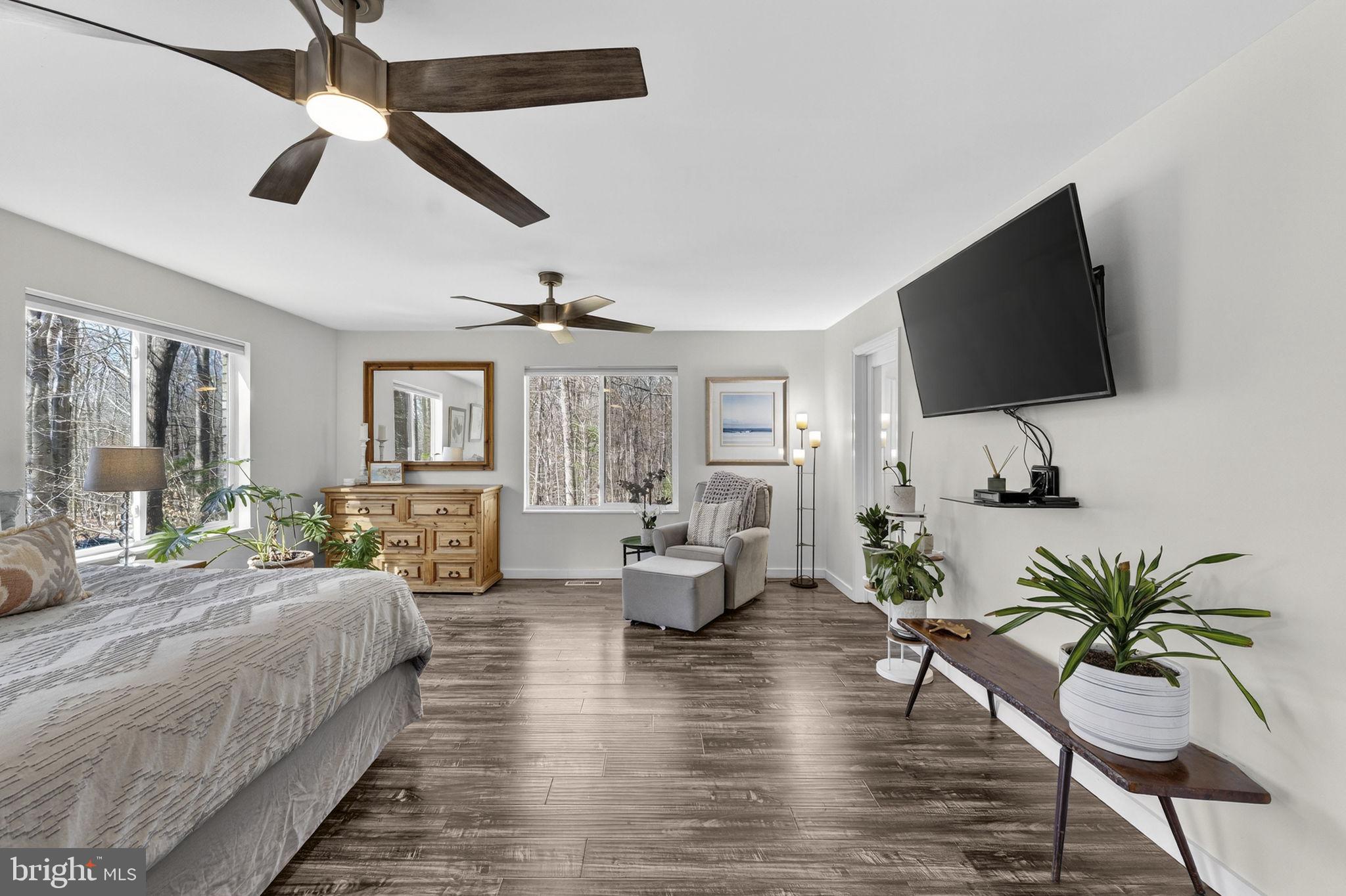 7427 Maple Branch Road Clifton, VA 20124 - Photo 37 of 100 Primary Bedroom