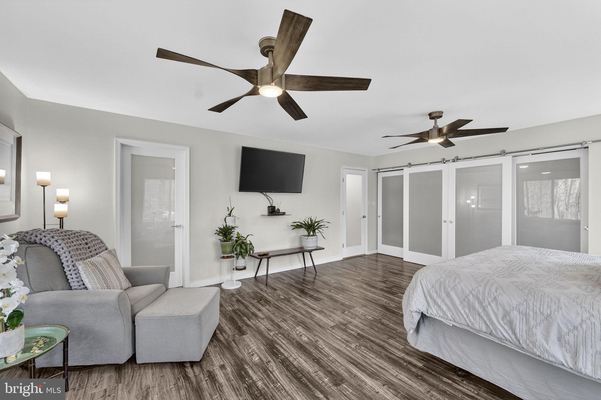 7427 Maple Branch Road Clifton, VA 20124 - Photo 38 of 100 Primary Bedroom Opens to Primary Bath