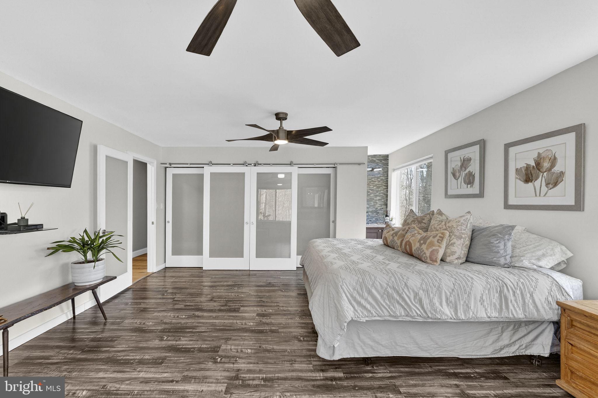 7427 Maple Branch Road Clifton, VA 20124 - Photo 44 of 100 Primary Bedroom w/ WI Closet Opens to Main Hallway