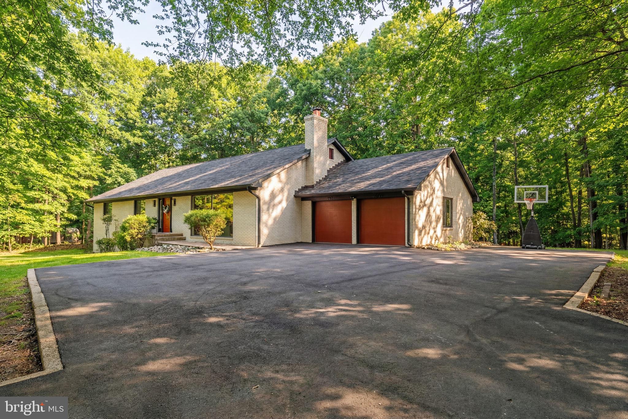 7427 Maple Branch Road Clifton, VA 20124 - Photo 79 of 100 Turnkey 4BD/4BA Home with Tons of Upgrades!