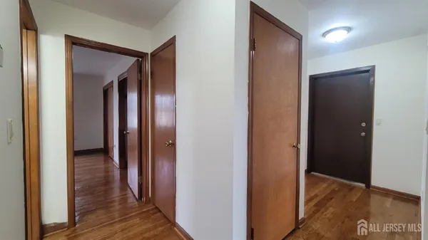$2,200 | 505 Lincoln Boulevard, Unit C, Middlesex, NJ 08846