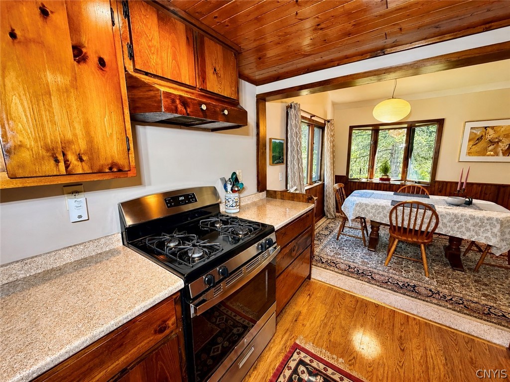 8665 Kinderhook Road Manlius, NY 13082 - Photo 15 of 34