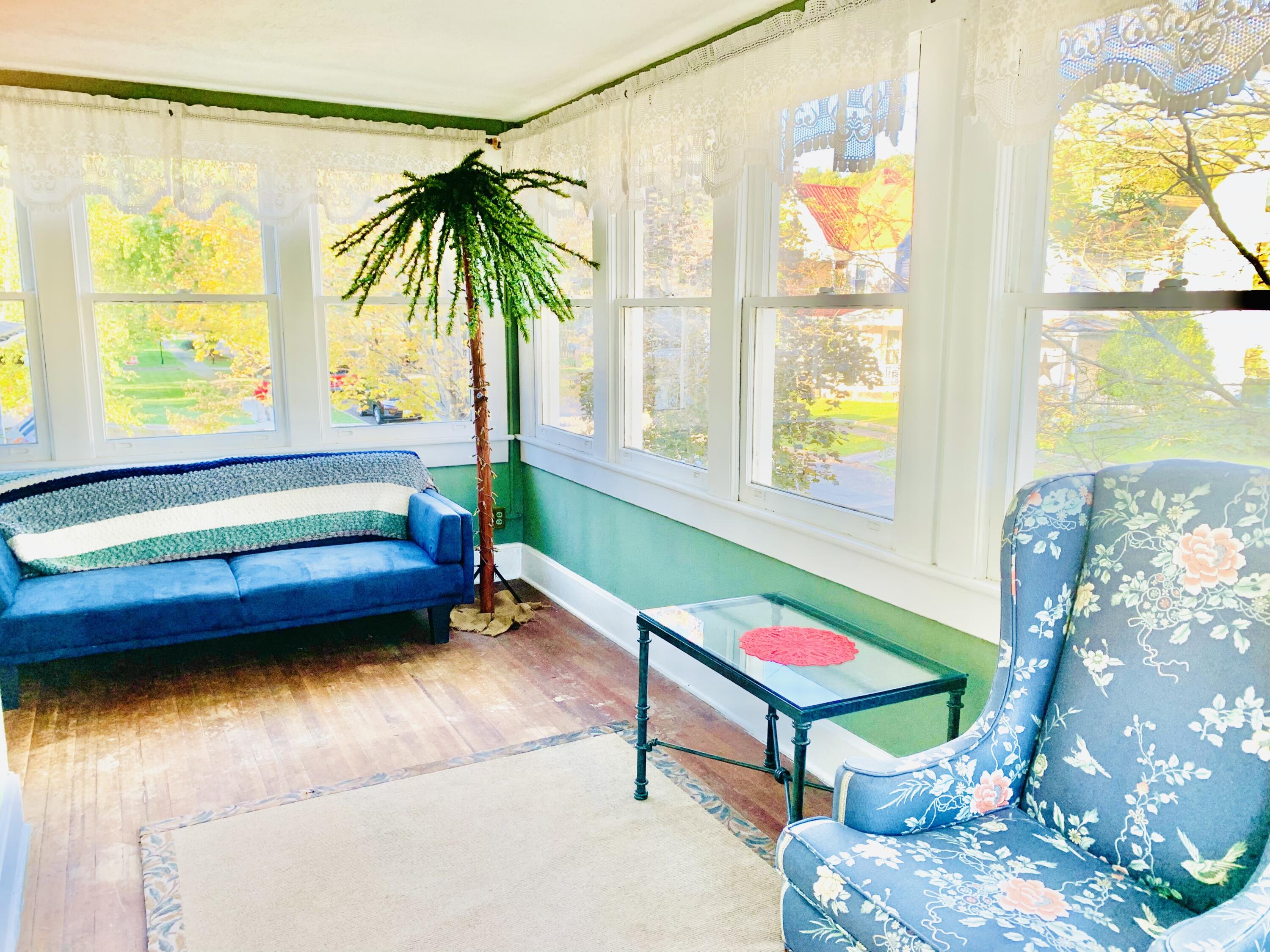 709 McCormick Boulevard Clifton Forge, VA 24422 - Photo 59 of 74 a living room with a couch and a table