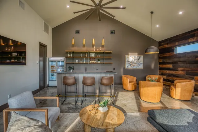 $2,495,000 | 104 Hartfield Hill Lane, Round Top, TX 78954