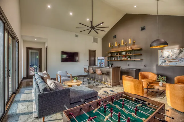 $2,495,000 | 104 Hartfield Hill Lane, Round Top, TX 78954