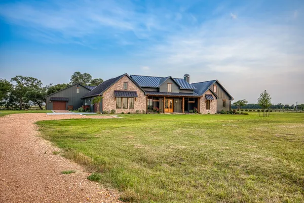 $2,495,000 | 104 Hartfield Hill Lane, Round Top, TX 78954