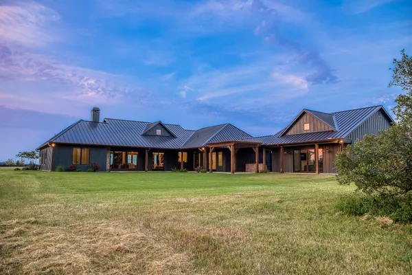 $2,495,000 | 104 Hartfield Hill Lane, Round Top, TX 78954