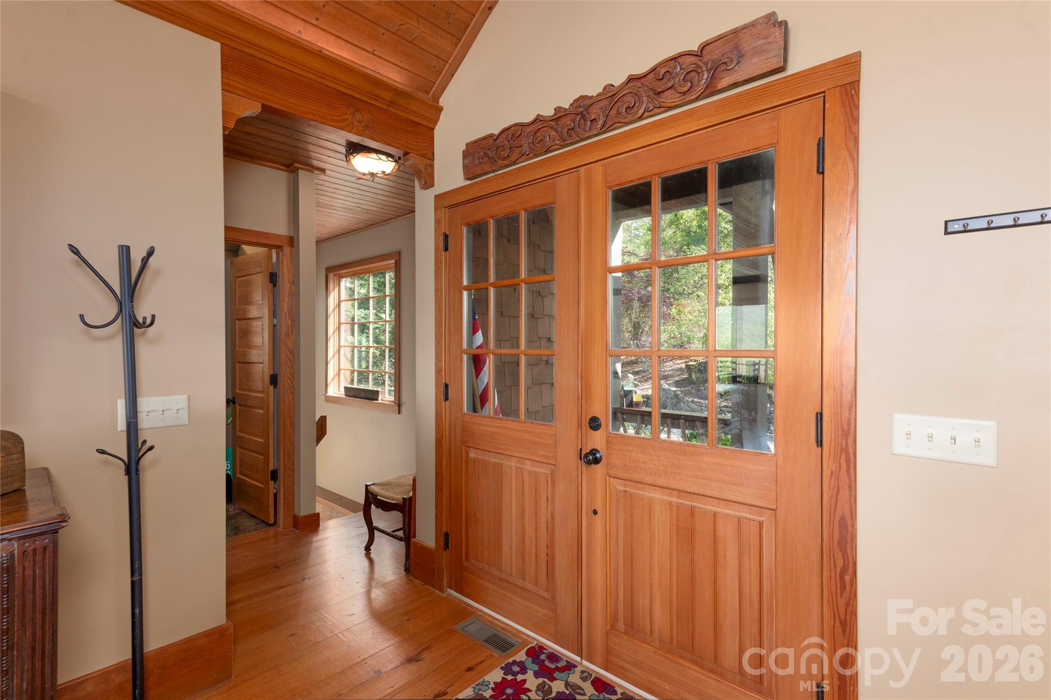 601 Hawk Mountain Road Lake Toxaway, NC 28747 - Photo 4 of 48 a view of entryway with livingroom