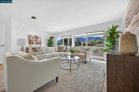 $1,189,000 | 218 Mountaire Circle, Clayton, CA 94517