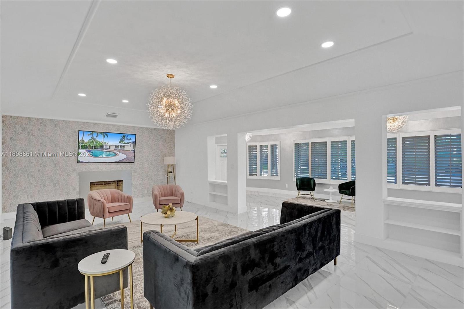 725 Harrison Street Hollywood, FL 33019 - Photo 18 of 91