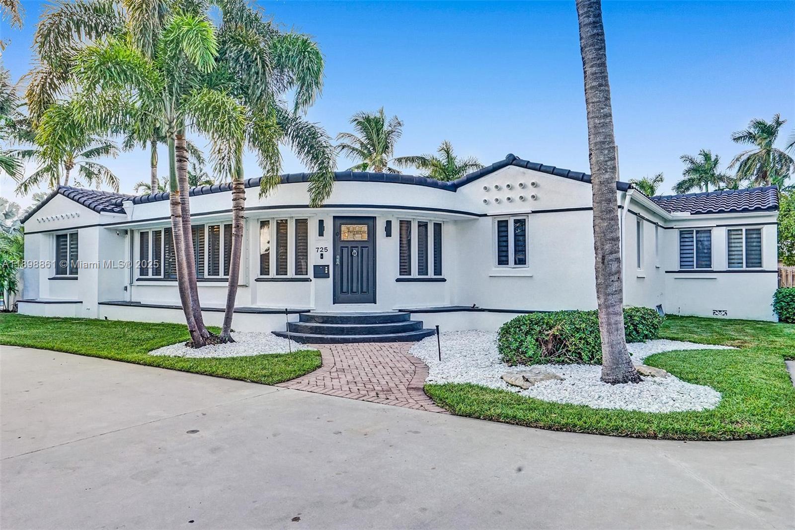 725 Harrison Street Hollywood, FL 33019 - Photo 2 of 91