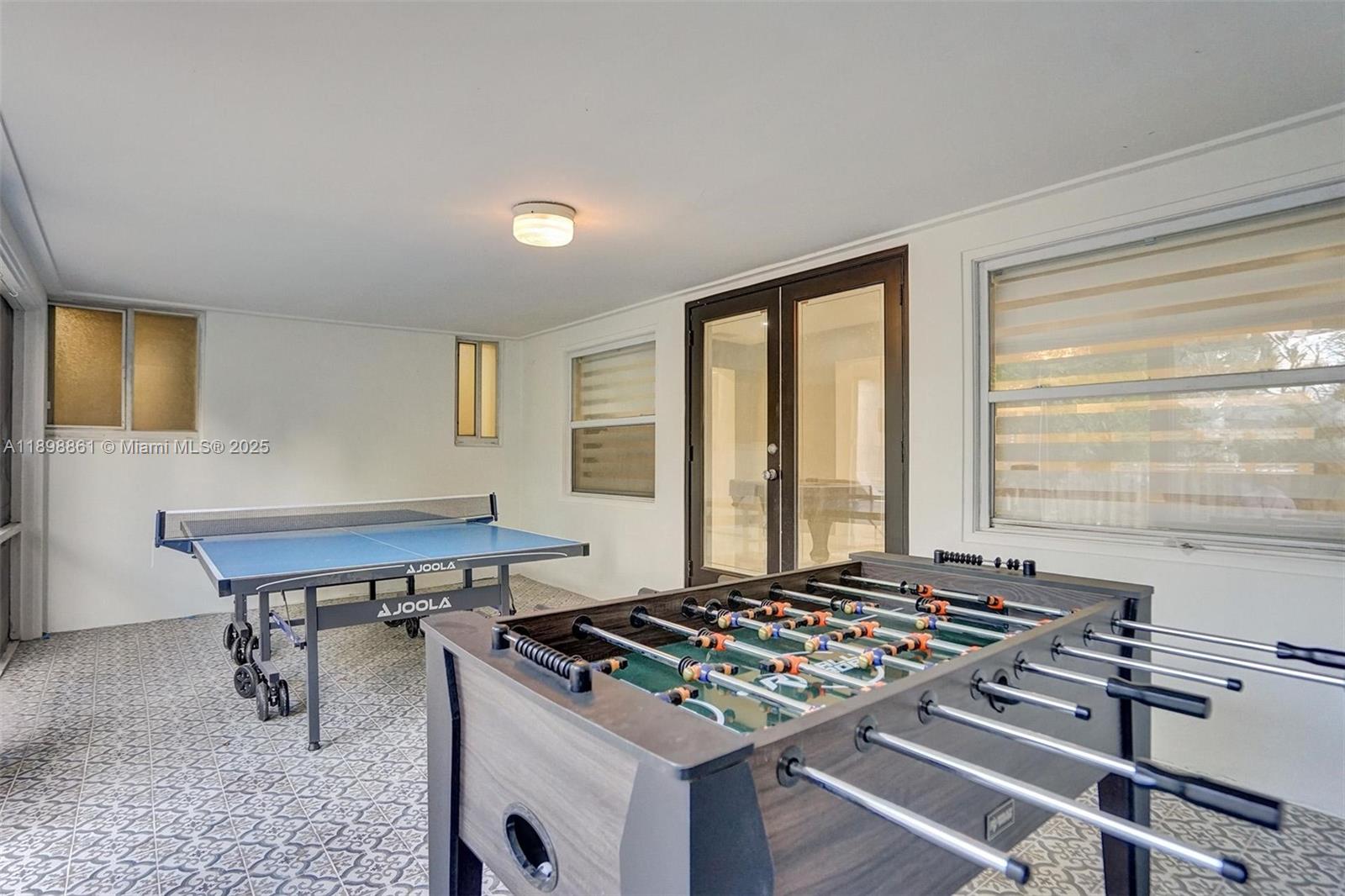 725 Harrison Street Hollywood, FL 33019 - Photo 61 of 91