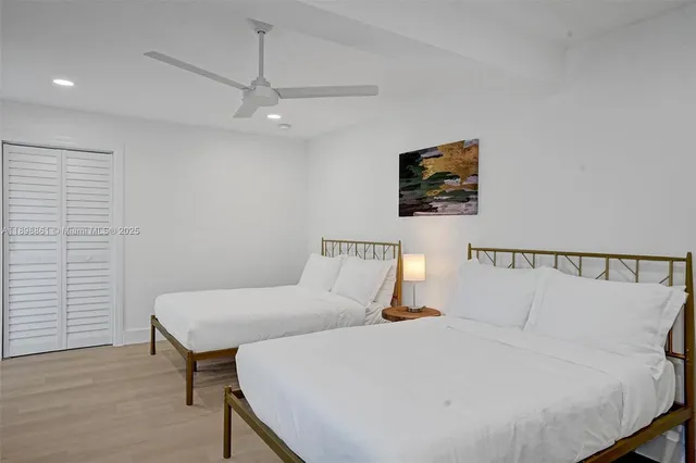 $2,649,000 | 725 Harrison Street, Hollywood, FL 33019