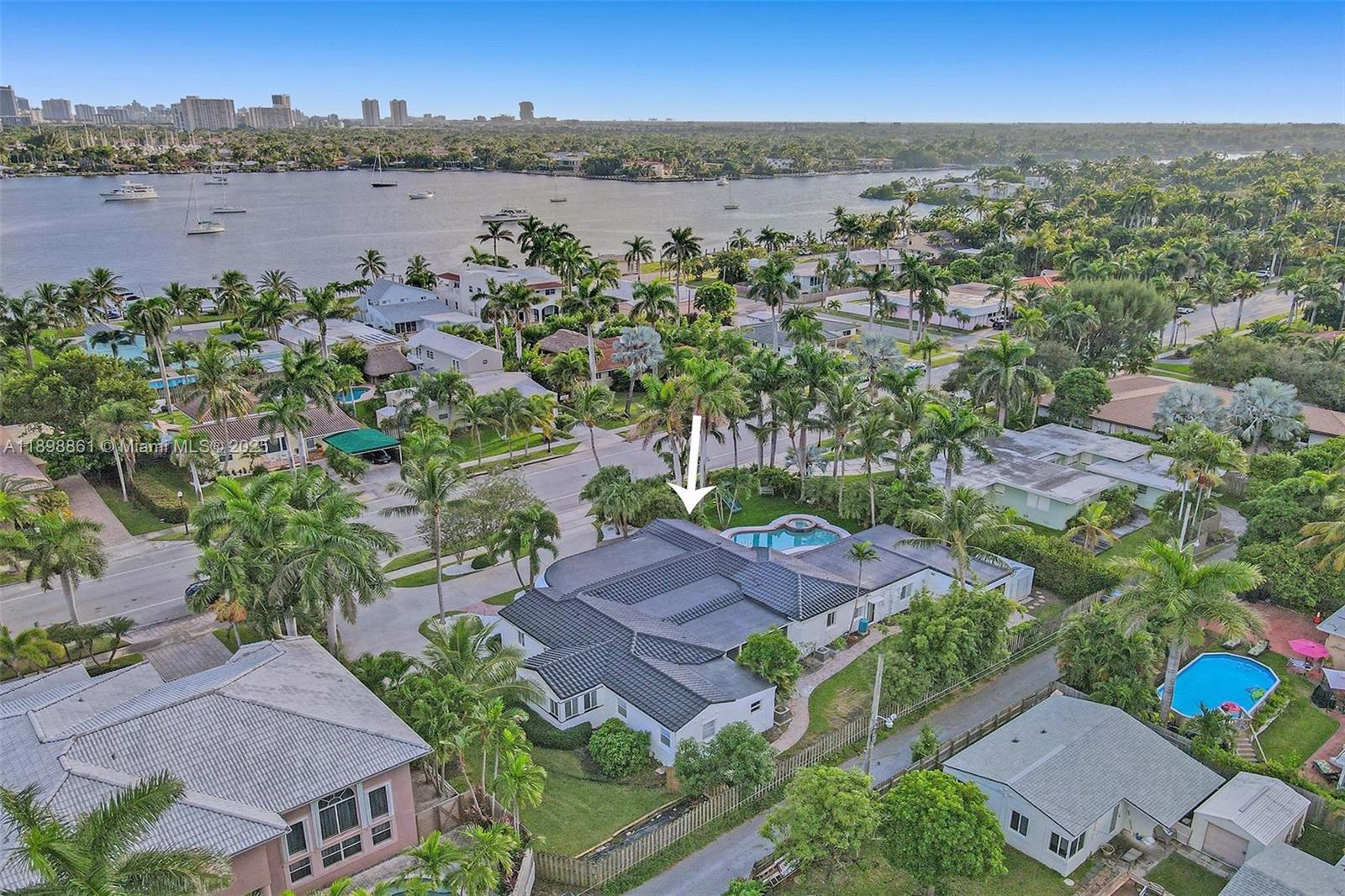 725 Harrison Street Hollywood, FL 33019 - Photo 85 of 91 an aerial view of multiple house
