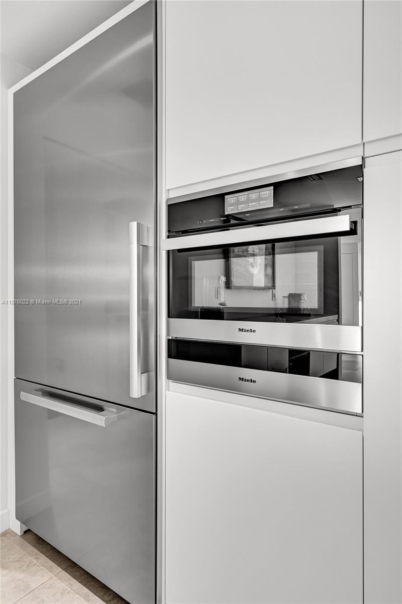 30 Island Drive Key Biscayne, FL 33149 - Photo 37 of 86