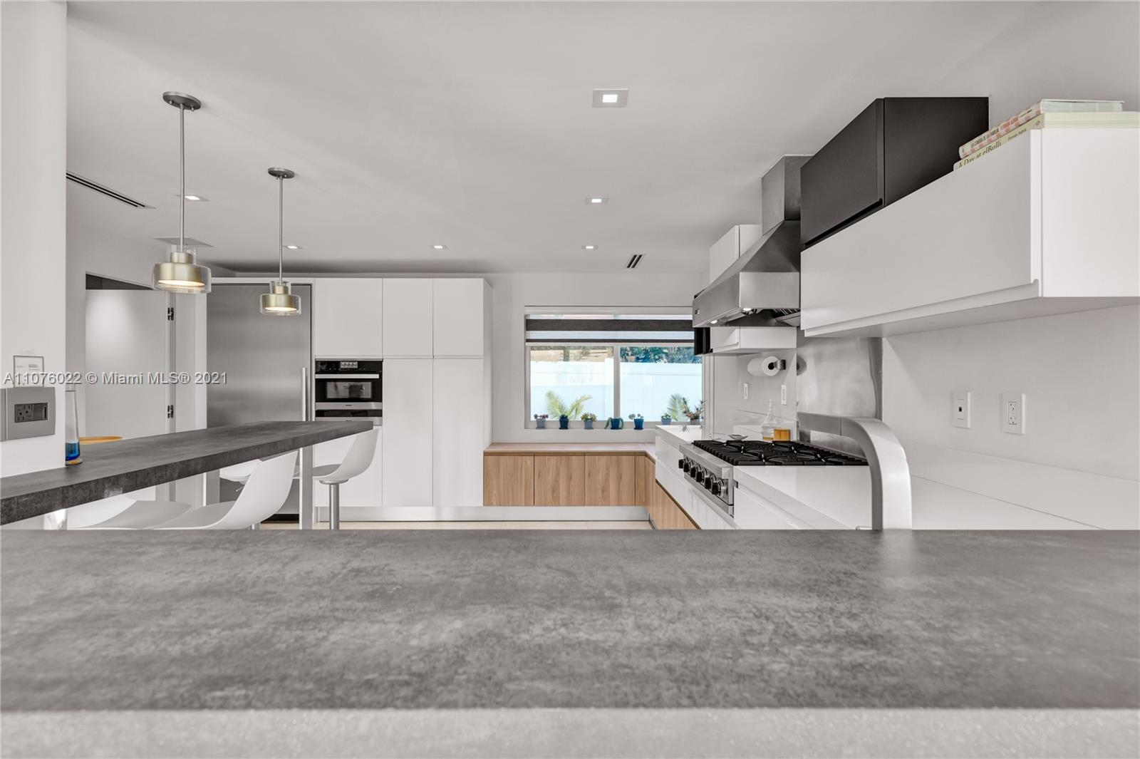 30 Island Drive Key Biscayne, FL 33149 - Photo 39 of 86