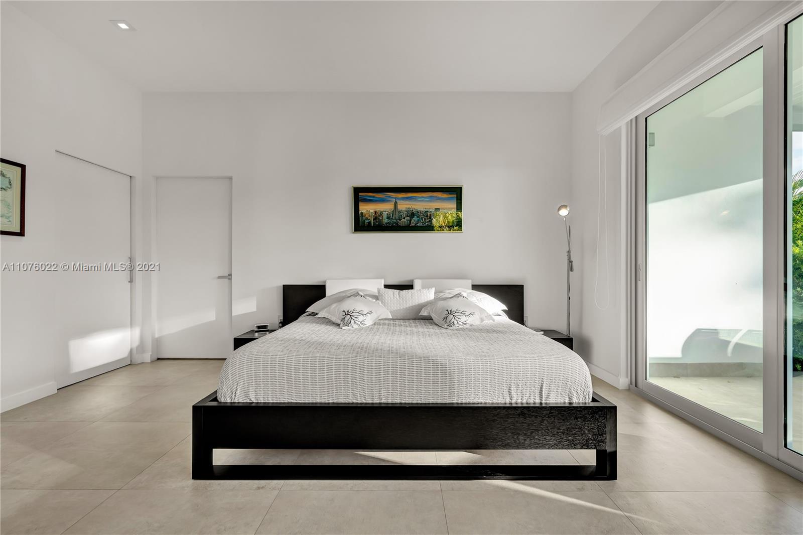 30 Island Drive Key Biscayne, FL 33149 - Photo 47 of 86