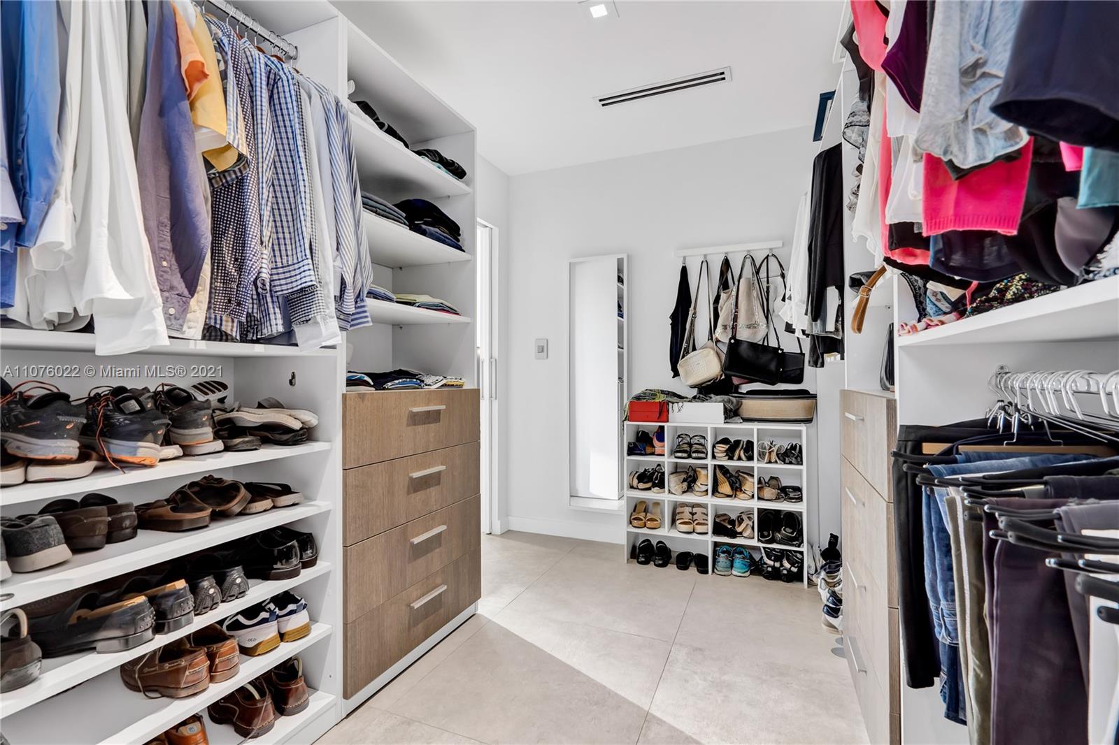 30 Island Drive Key Biscayne, FL 33149 - Photo 53 of 86