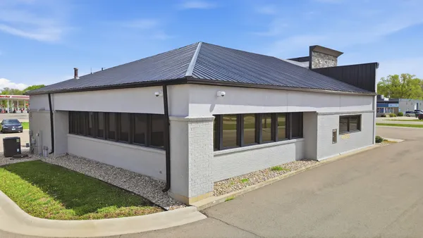 $699,000 | 1010 Highway 251, Rochelle, IL 61068