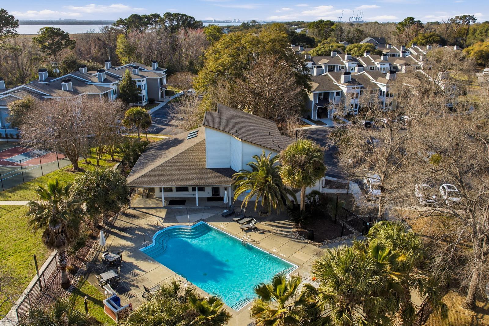 267 Alexandra Drive, Unit 12 Mount Pleasant, SC 29464 - Photo 38 of 42 43