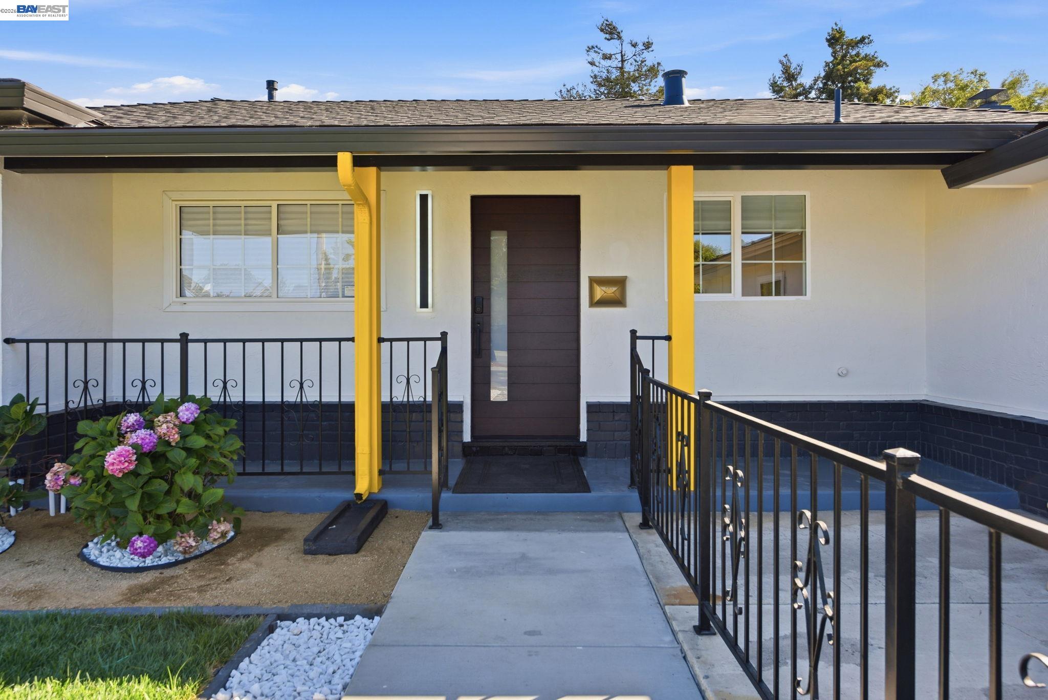 38465 Blacow Road Fremont, CA 94536 - Photo 6 of 76 Gallery Image 6