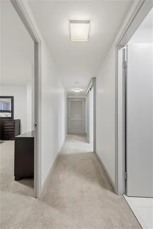 $330,000 | 310 West 49th Street, Unit 403, Kansas City, MO 64112