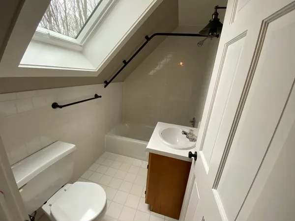 $2,500 | 55 Montague Road, Sunderland, MA 01375