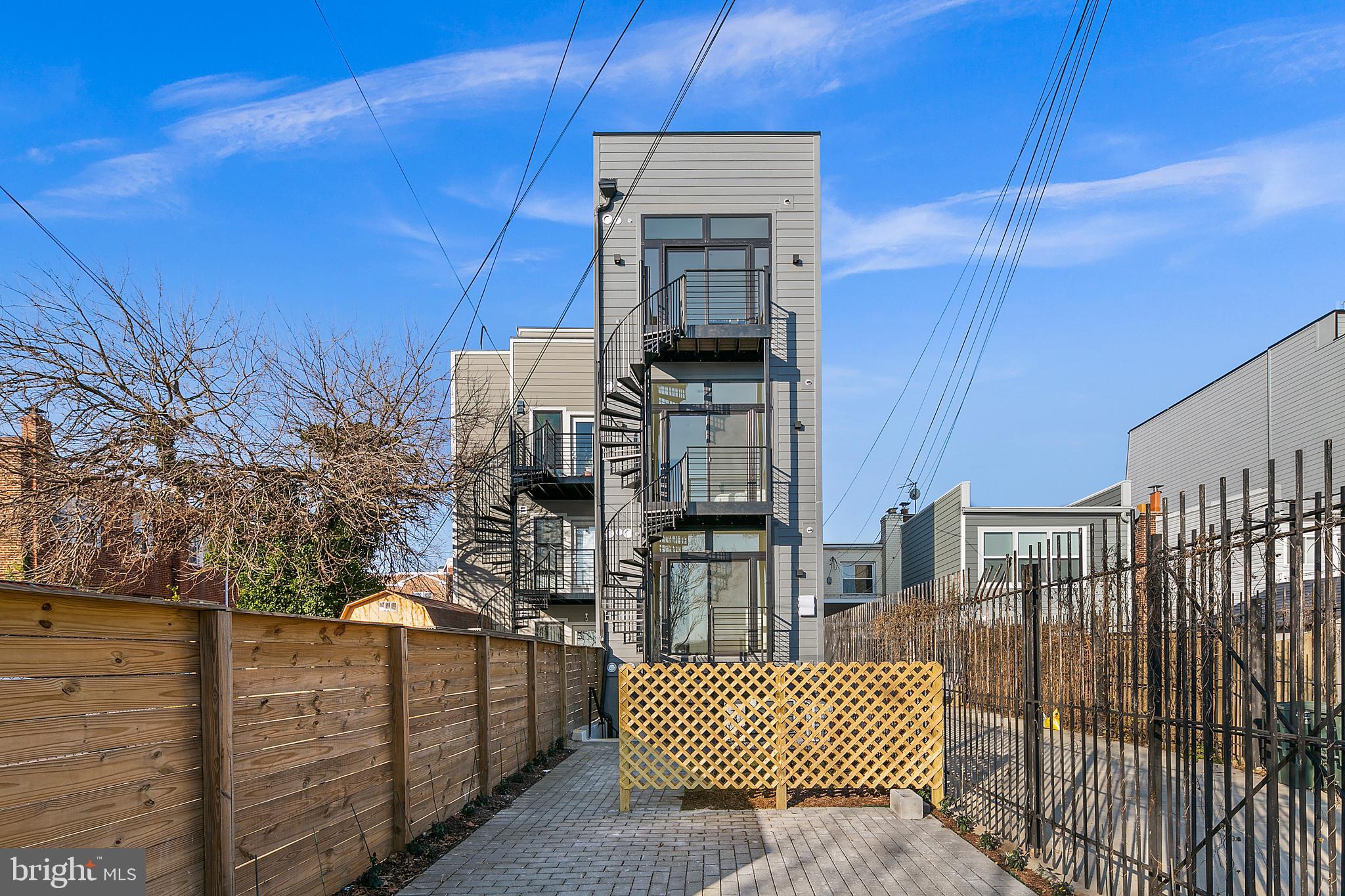 1505 K Street Southeast, Unit 2 Washington, DC 20003 - Photo 16 of 43