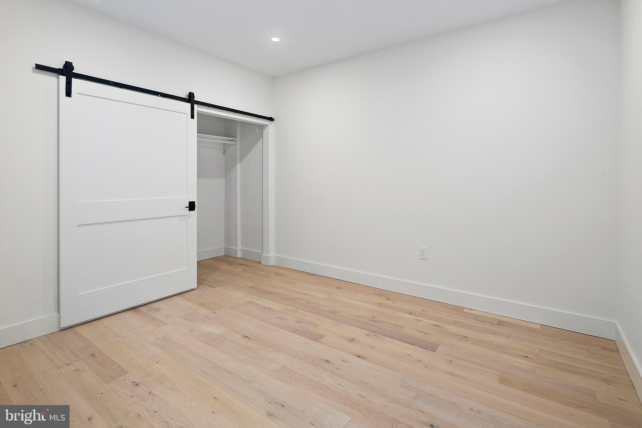 1505 K Street Southeast, Unit 2 Washington, DC 20003 - Photo 31 of 43