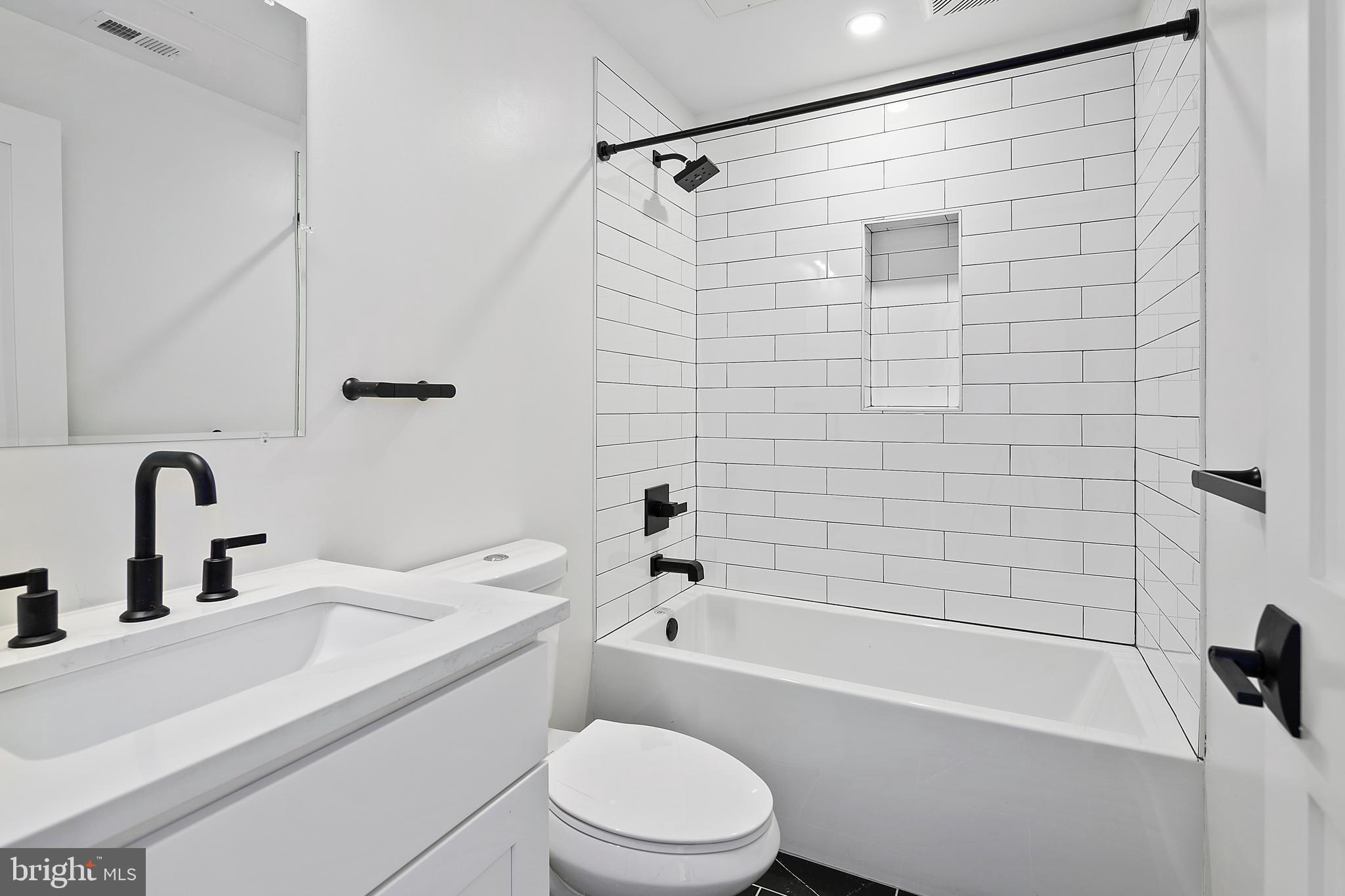 1505 K Street Southeast, Unit 2 Washington, DC 20003 - Photo 38 of 43