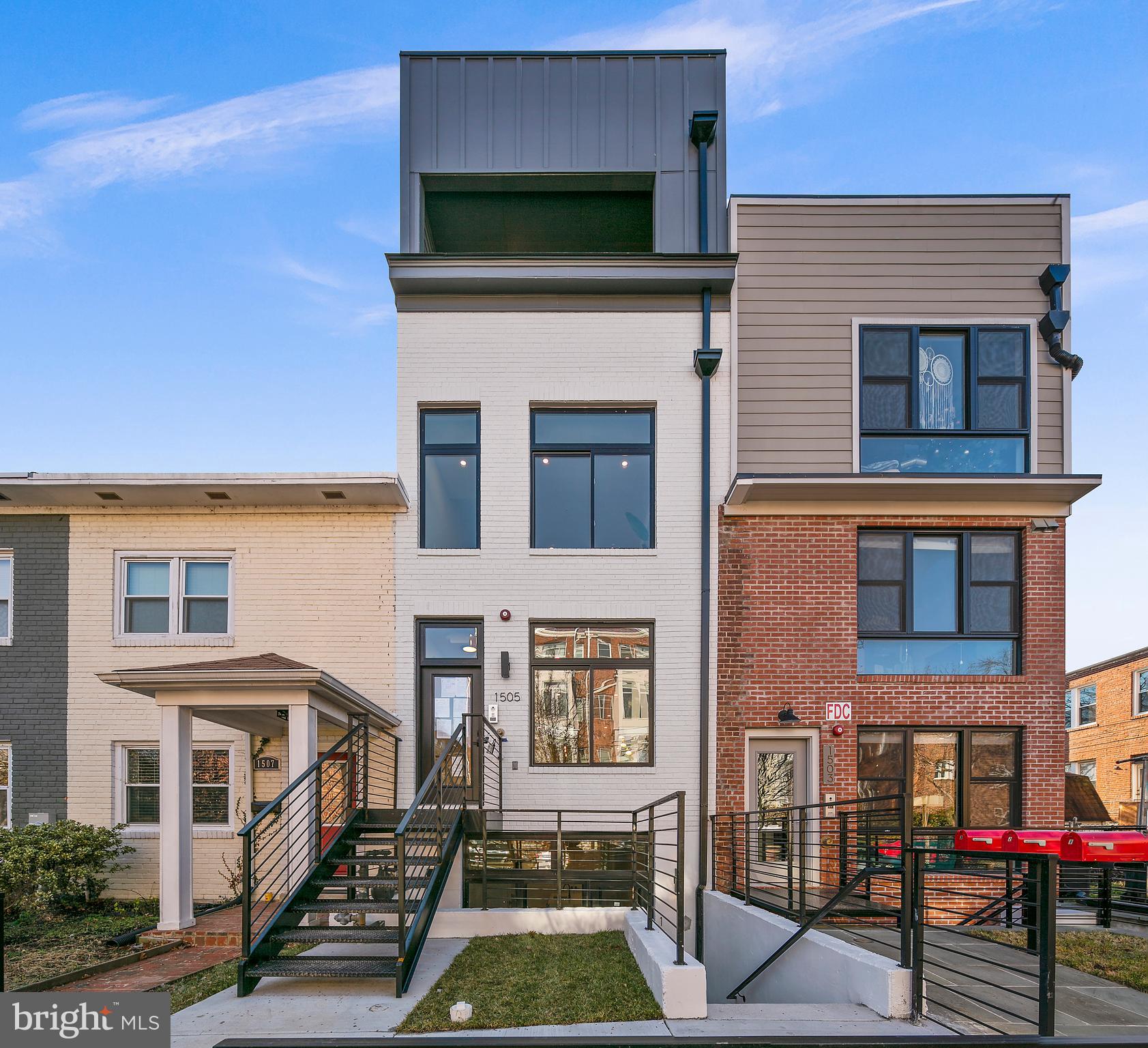 1505 K Street Southeast, Unit 2 Washington, DC 20003 - Photo 7 of 43