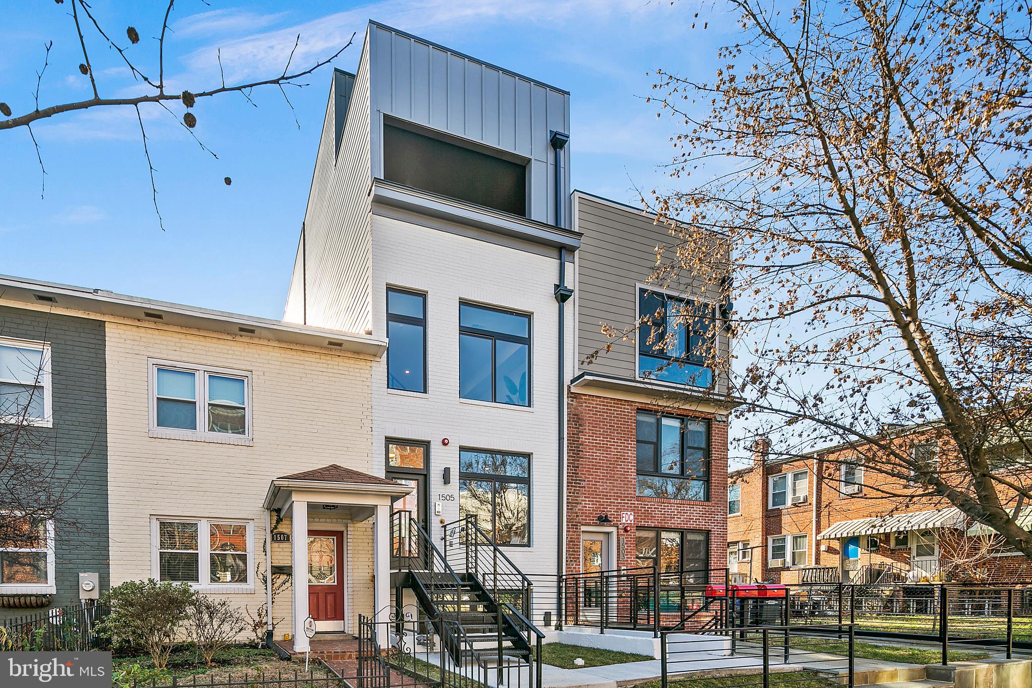 1505 K Street Southeast, Unit 2 Washington, DC 20003 - Photo 9 of 43