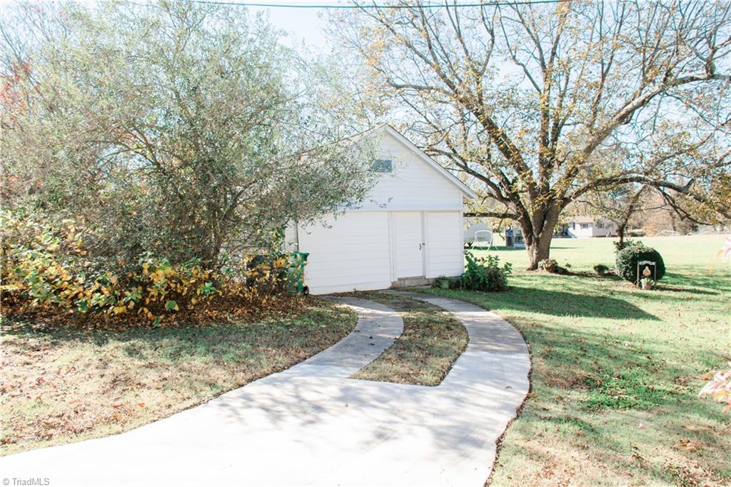 3001 Raney Street Faith, NC 28146 - Photo 8 of 23 Gallery Image 8