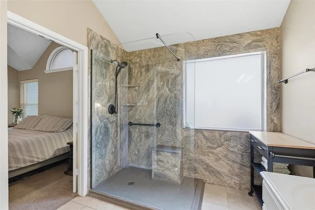 a en suite bathroom with a shower