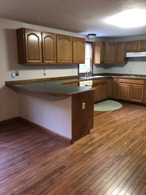 470 White Pond Road Lancaster, MA 01523 - Photo 6 of 20 Gallery Image 6