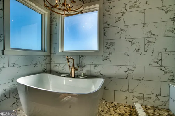 $1,750,000 | 204 County Road 469, Centre, AL 35960