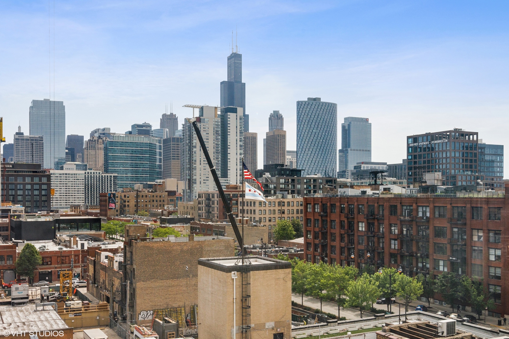 171 North Aberdeen Street, Unit 810 Chicago, IL 60607 - Photo 17 of 30