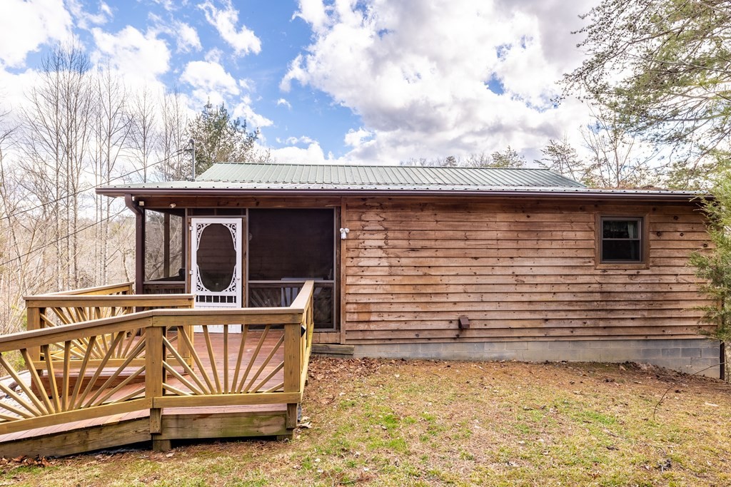 220 Cove Hollow Road Cosby, TN 37722 - Photo 33 of 39 Gallery Image 33